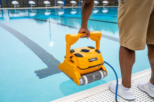 Wave 100 zwembadrobot uit het webshopgamma van Varitech